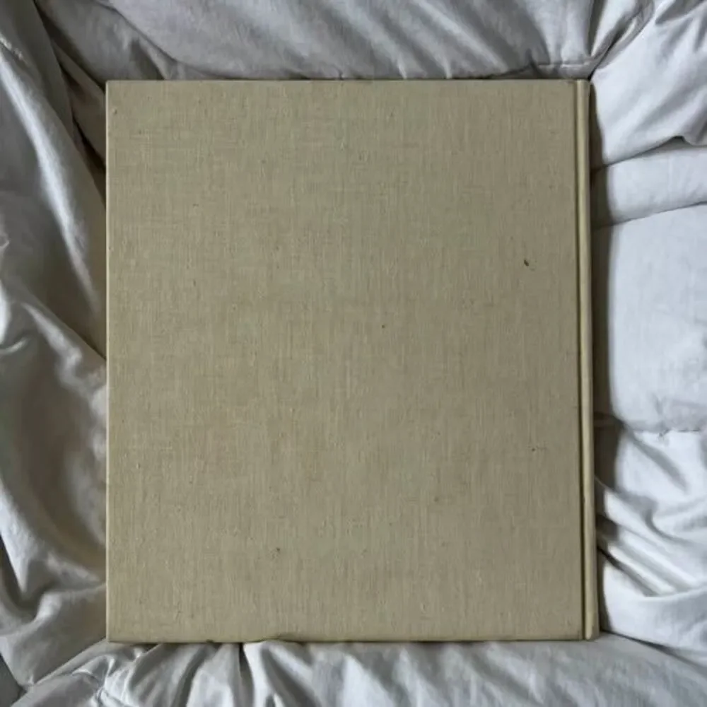 Unbranded vintage hardcover